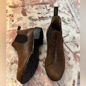 Brown Blundstone “slightly heeled” Chelsea Boot, size 9.5.